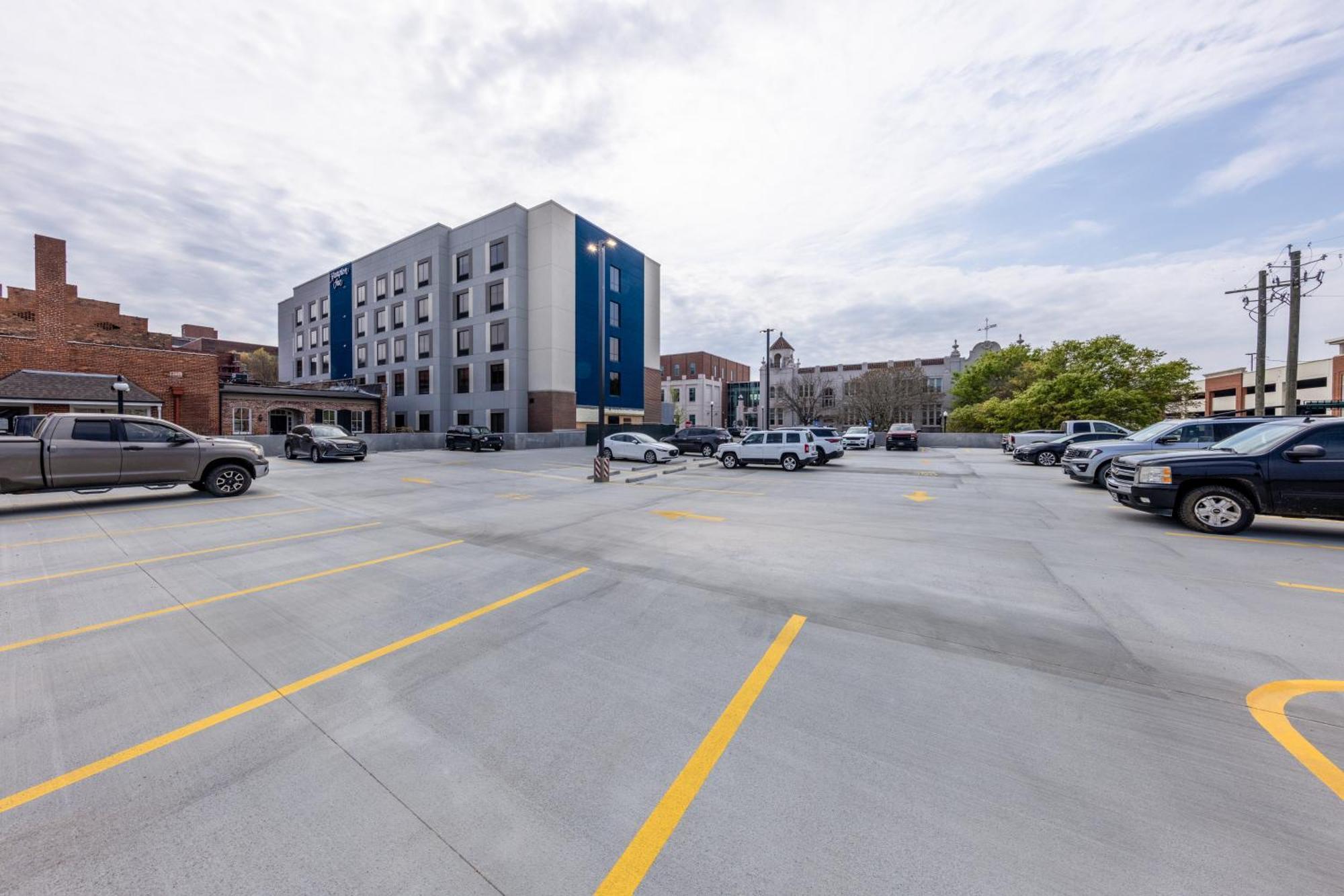 Hampton Inn Columbus Downtown, Ga Exterior photo